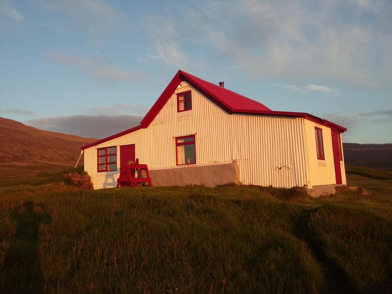 Hænuvík Cottages Hnjotur Exterior foto